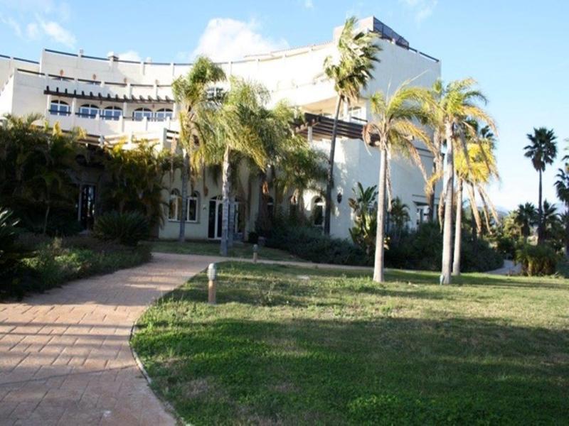 El Campanario Del Paraiso Hotel Estepona Exterior photo