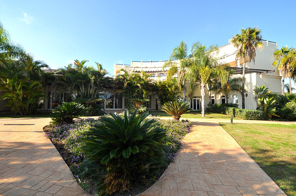 El Campanario Del Paraiso Hotel Estepona Exterior photo